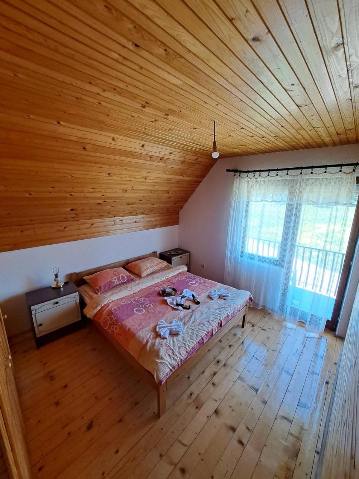 Eco Village Podgora Household Kaljevic Žabljak Exteriör bild